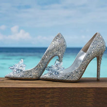 Cargar imagen en el visor de la galería, Silver Rhinestone Cinderella Pumps