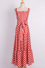 Charger l&#39;image dans la galerie, Red and White Stripes Dress
