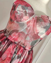 Load image into Gallery viewer, Red Flower Dress