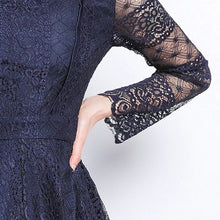Cargar imagen en el visor de la galería, Retro-style Blue Lace Dress