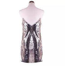 Charger l&#39;image dans la galerie, Silver Sequined Strap Dress