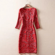 Carica l&#39;immagine nel visualizzatore di Gallery, Flower Crochet Embroidery Sequined Dress
