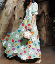 Carica l&#39;immagine nel visualizzatore di Gallery, Floral Embroidery Boho Swing Dress