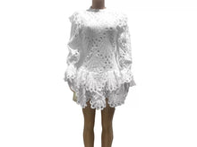 Carregar imagem no visualizador da galeria, Cascading Ruffles Mini Dress