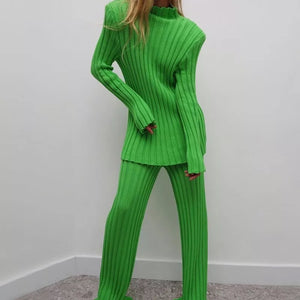 Knitted Solid Sweater Pant Suit