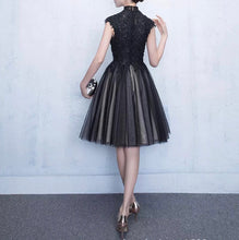 Carica l&#39;immagine nel visualizzatore di Gallery, Lace Embroidery Beaded Evening Dress