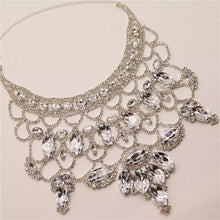 Carica l&#39;immagine nel visualizzatore di Gallery, Crystal Water Drops Rhinestone Necklace