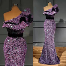 Load image into Gallery viewer, Luxurious Sequinned Ruffles Trail Dress